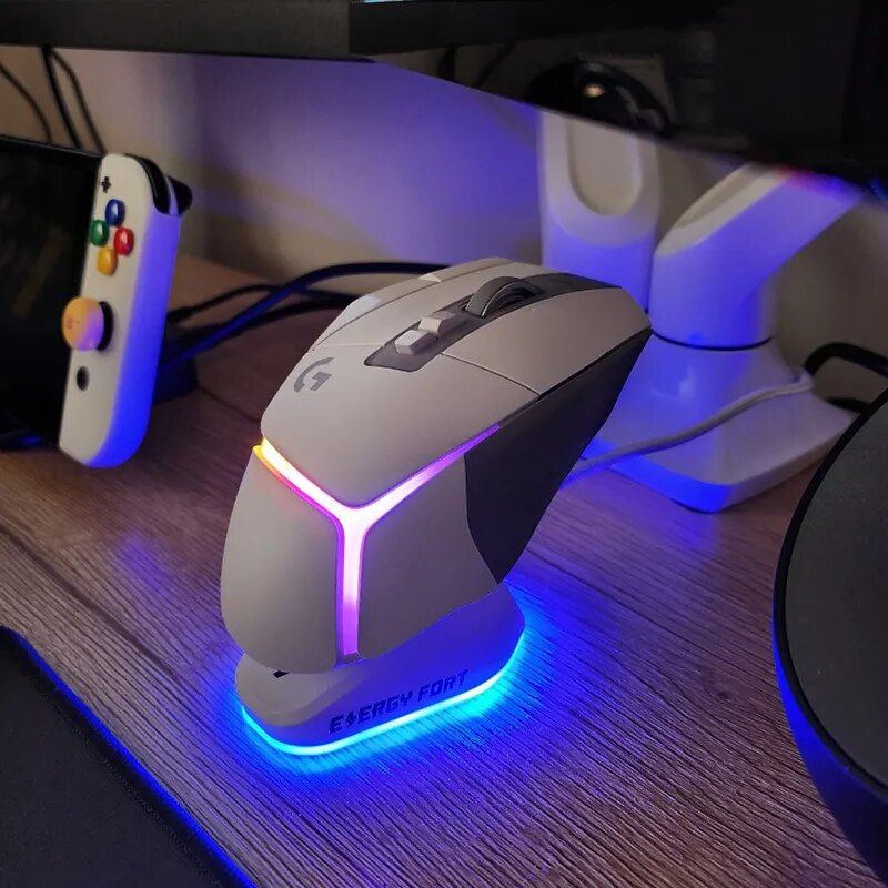Wireless Gaming Mouse Charging Dock with RGB Indicator - Image 5